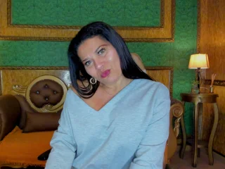 AgataJade webcam livesex profile in mature cams