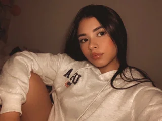 BrissleyLancaster webcam profile - Colombian