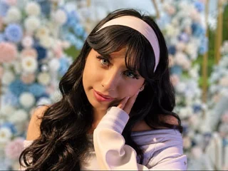 ZoeBell webcam livesex profile in french cams